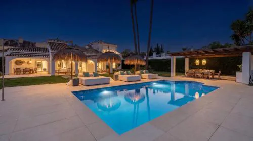 VACATION MARBELLA I Villa Sirio, Golf-Front Villa, Private Heated Pool, Privacy, 10 min from Puerto Banus
