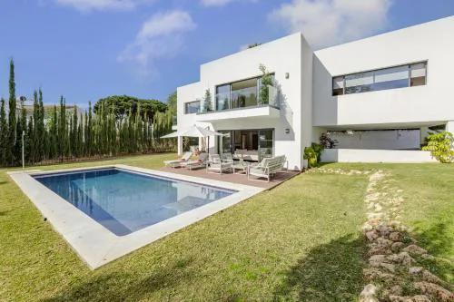 Villa Alegria By Kura Homes