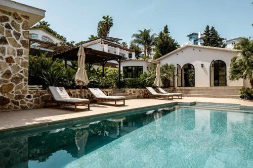 Villa Jazmine Exquisite Oasis Nuva Andalucia