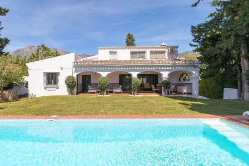 Villa Los Tres Almendros