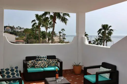 Apartment in the center of La Cala de Mijas with Sea Views