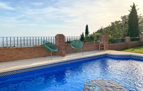Awesome Home In Mijas