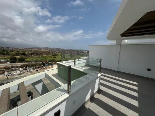 Cozy top floor apartment La Cala