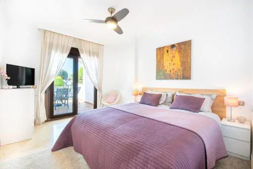 Finca San Antonio - Apartment with pool views near Mijas Pueblo