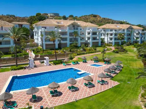 Golfer’s Paradise Spacious Apt in La Cala Golf Pass the Keys