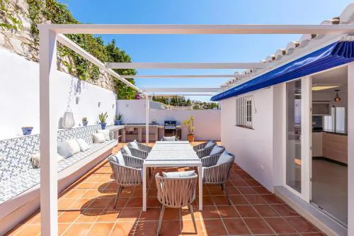 New charming house 150 meters from the beach