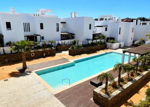 Casas de la Loma, Macenas Resort