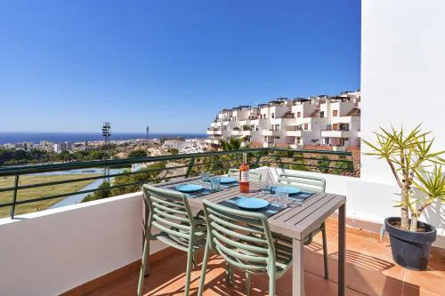 2-bedroom apartment with seaview