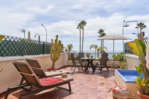 Apartment 1st line Burriana Nerja