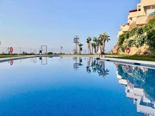 Ático con vistas al mar y en Nerja