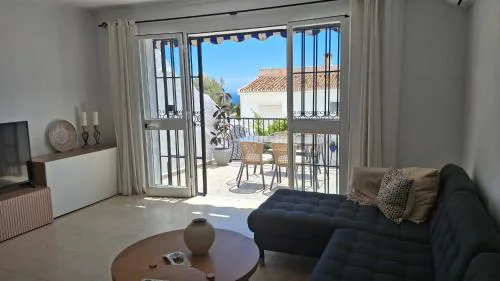 Carmen Casa Helena