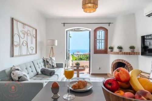 Casa Mia in Nerja - Take Care Malaga