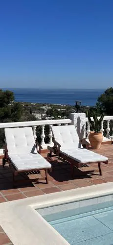 Romantic white Villa -private pool