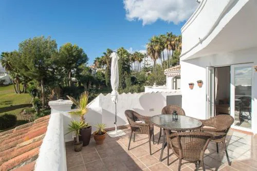 Tetuan 31 Oasis Properties