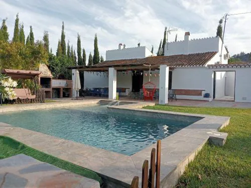 Villa Aguacate