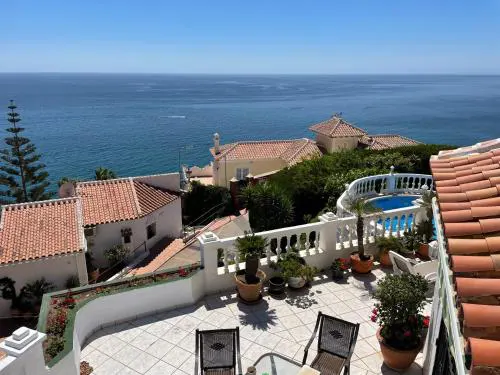 Villa Ladera Panorama - private heated pool