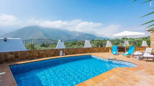 Finca Al-Zaytún Órgiva by Ruralidays