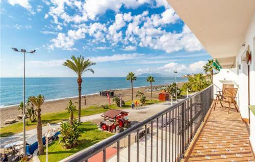Nice Apartment In Rincón De La Victoria