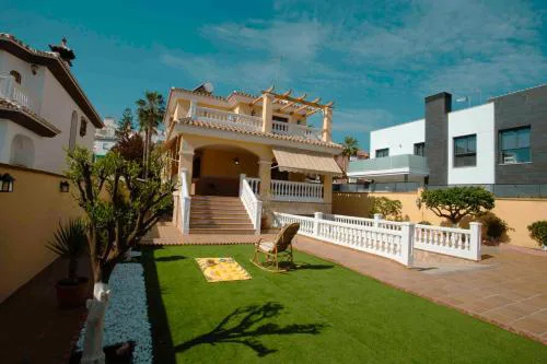 Villa ilusión Rincón - Amplia y Luminosa
