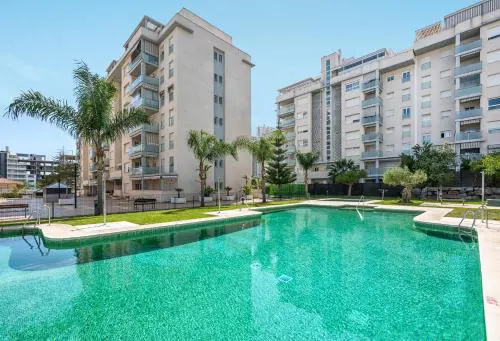 WintowinRentals Best Location, Beach, Pool & Parking