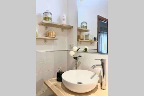 Céntrico apartamento con terraza y WIFI