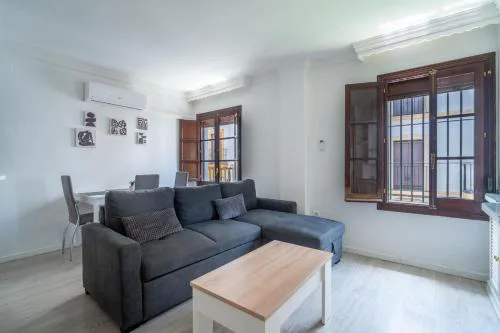 Centro Ronda Cabrera Home