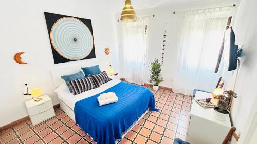 Cozy Town House With Terrace and Free Wifi