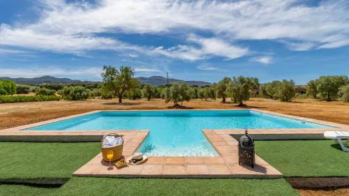Finca Los Arcos - Heredad de los Capuchinos Ronda by Ruralidays