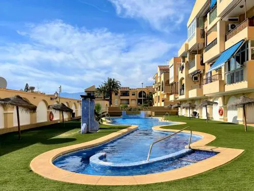 Apartment in Roquetas near Playa Serena