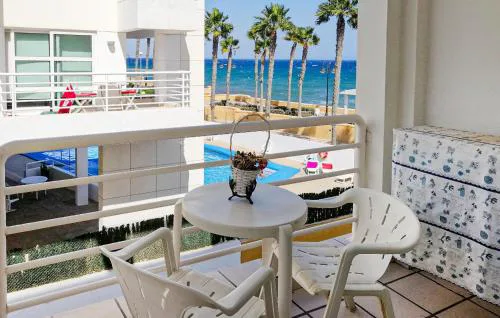 Lovely Apartment In Roquetas De Mar