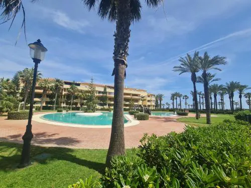 Villa Romana con piscina privada y vistas al jardín