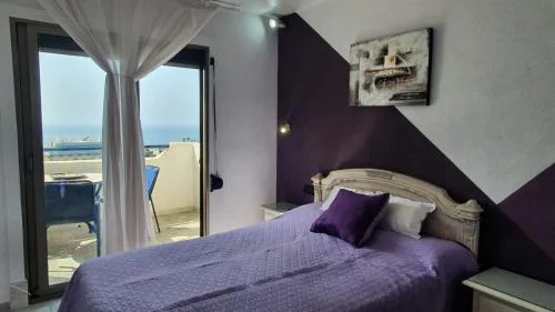 Vistas al mar, balcon, piscina y a 2min de la playa