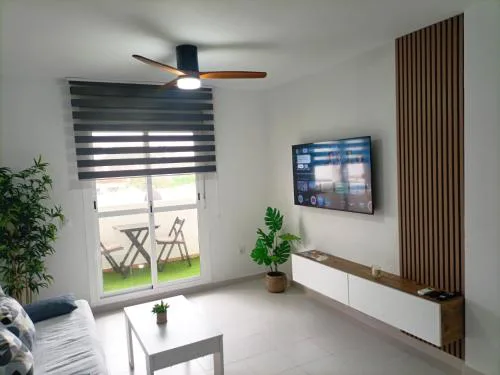 Cosy Apartment Views Pinares Almadraba