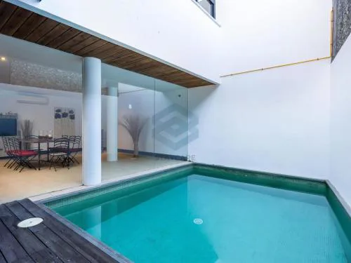 Villa Sol Sal free parking by Staycare
