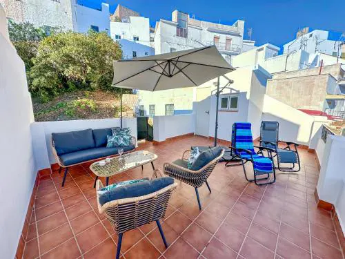 Casa Carmen – Terraza y patio privado en Salobreña