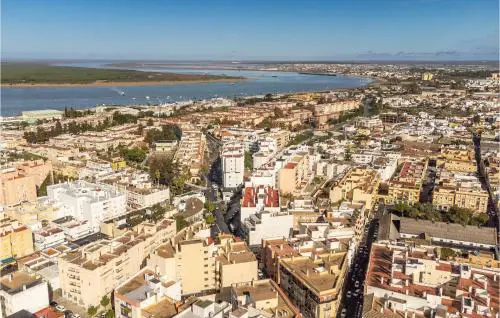 Cozy Apartment In Sanlúcar De Barrameda