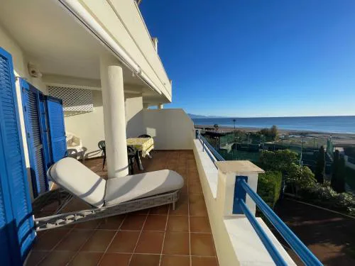 Sabinillas Promenade Beachfront Apartment