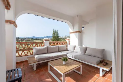 Golfer's dream apartment by Costarentals - Ref 81