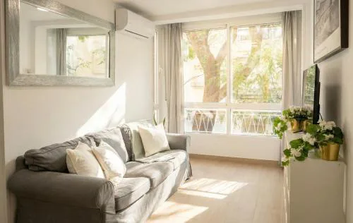 3 Double Beds - Great Area, Perfect for Families