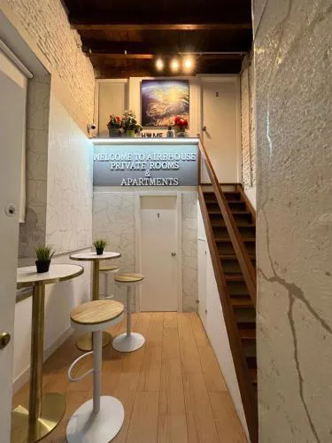 Airbhouse Private Rooms & Apartments