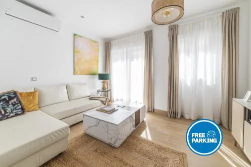 Apartamento con parking gratuito en Triana
