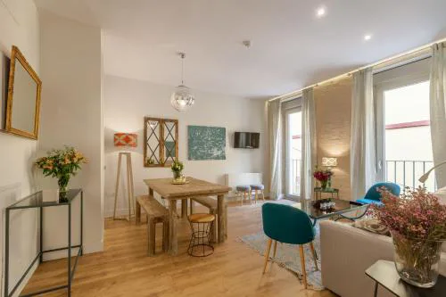 Apartamentos RG Suites Jardines de Murillo