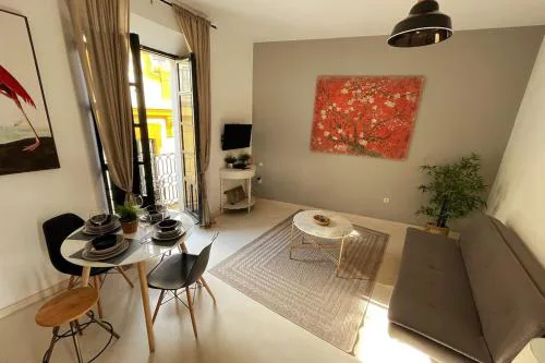 Apartments Álvarez Quintero