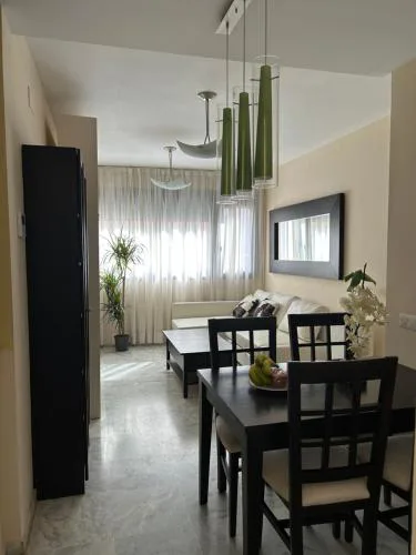 ATICO TRIANA CON PISCINA PRIVADA