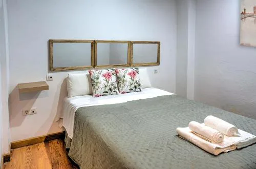 Azafran Apartment