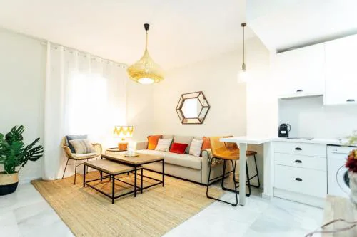 Beautiful and charming apartment 1Bd1Bth - Triana