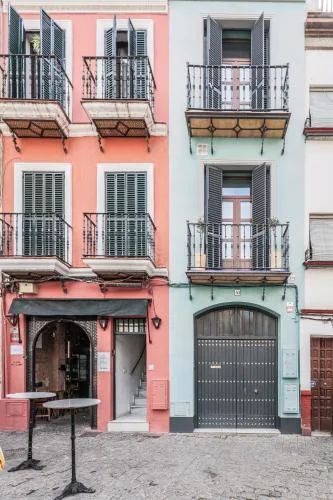 Bonito duplex con terraza calle Féria