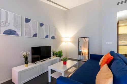 C2 Apartment with Terrace in the Arenal, Cathedral