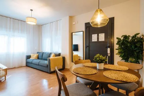 Charming Apartment in the Heart of Triana, Seville