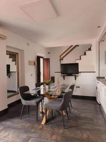 City Center Charming Duplex - Space Maison Apartments
